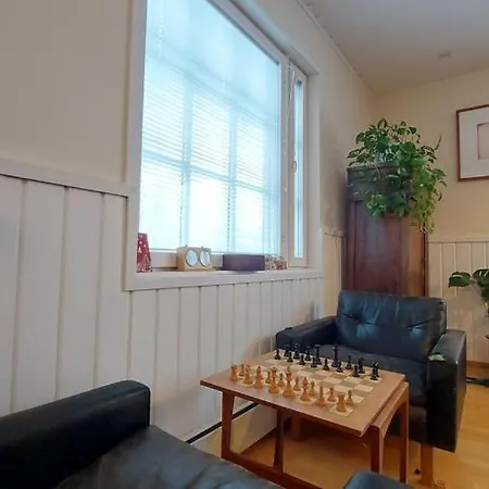 Chalet Sinettaestar-- Traditional Lapland Rovaniemi