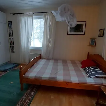 Sinettaestar-- Traditional Lapland *