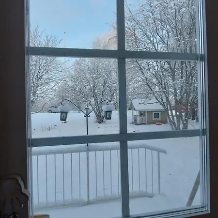 Sinettaestar-- Traditional Lapland *