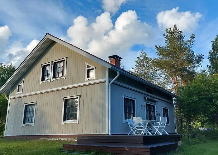 Sinettaestar-- Traditional Lapland Шале *